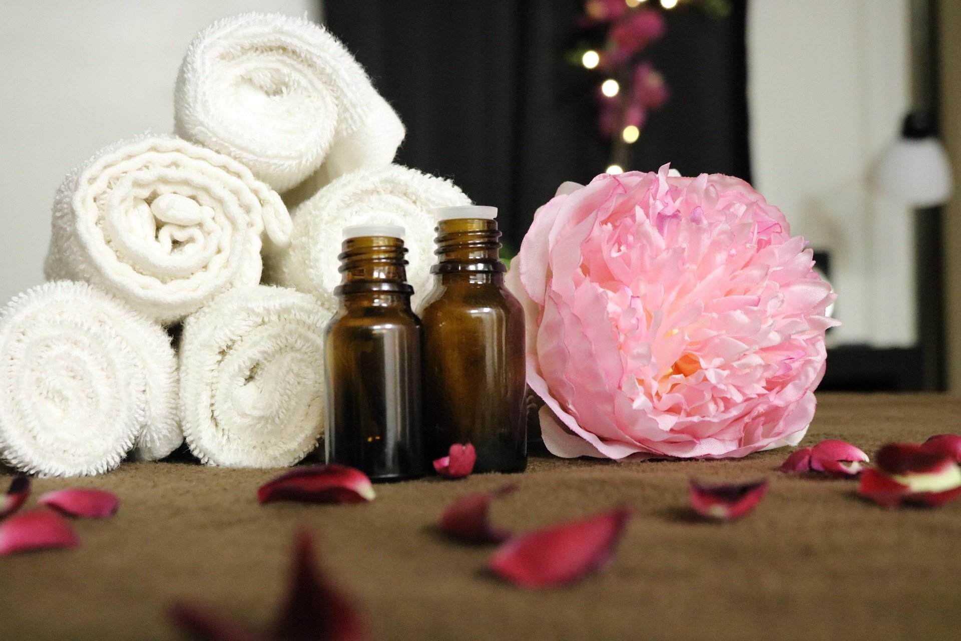 The Benefits of Regular Massage and the Powerful Effects of Pure Essential Oils Bulgaria, 											Health & Balance Bulgaria,  Jasmine Drop Bulgaria